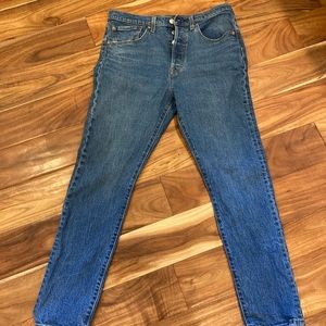 Women’s Skinny Levi jeans 501